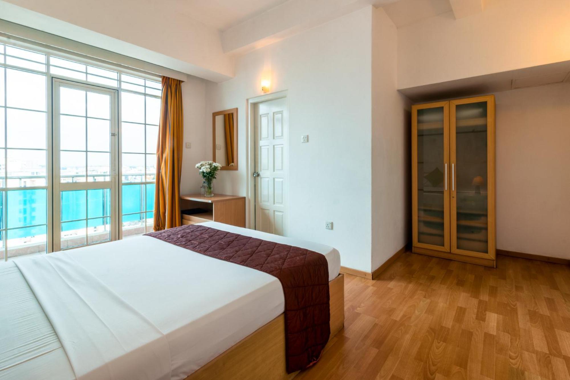 קולומבו Global Towers Hotel & Apartments מראה חיצוני תמונה