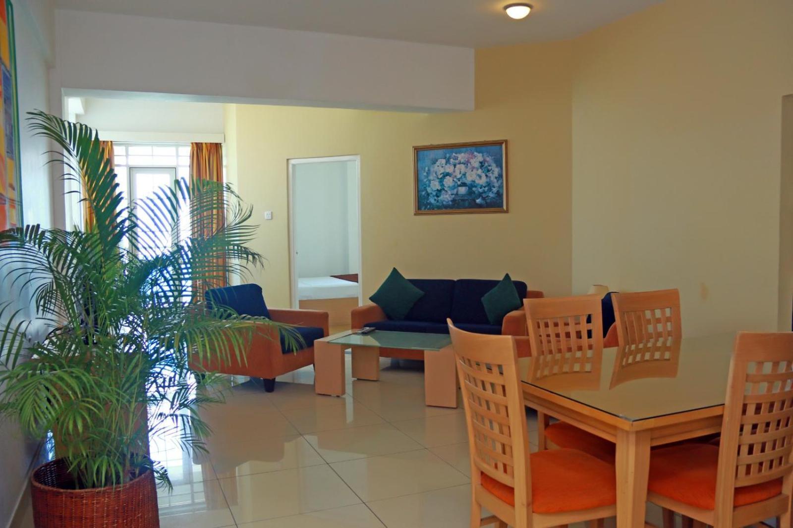 קולומבו Global Towers Hotel & Apartments מראה חיצוני תמונה