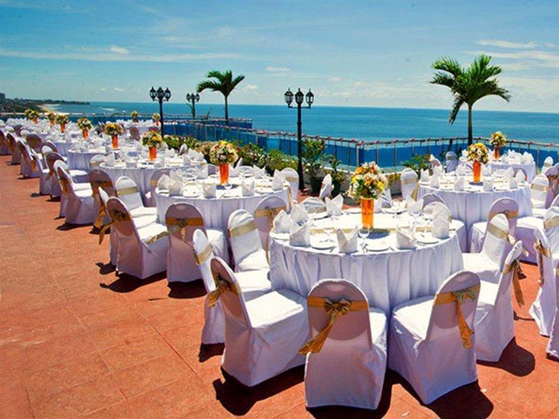 קולומבו Global Towers Hotel & Apartments מראה חיצוני תמונה